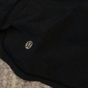 LuLulemon Women’s Speed Up Short